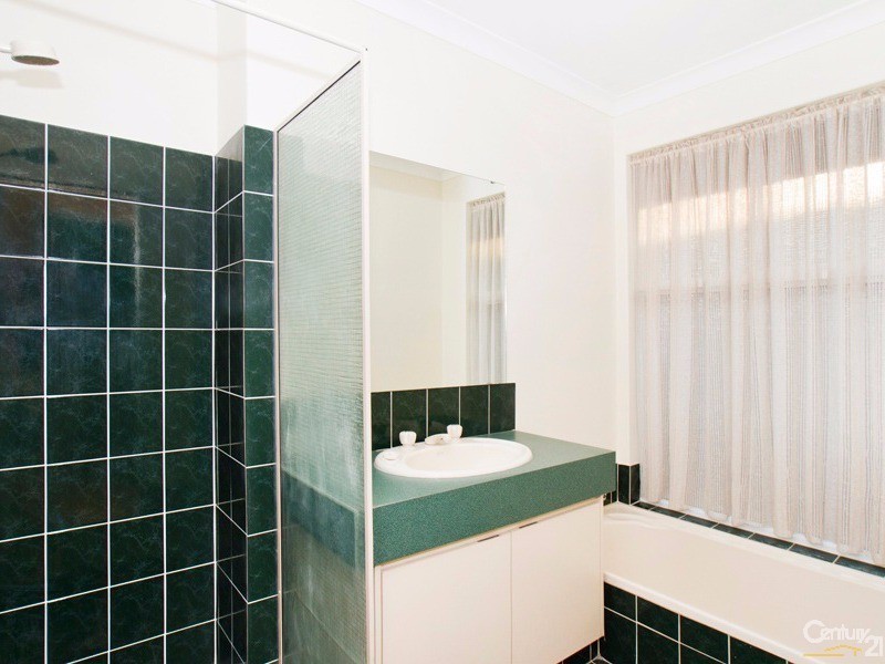 30 Powderbark Bypass, Kenwick WA 6107