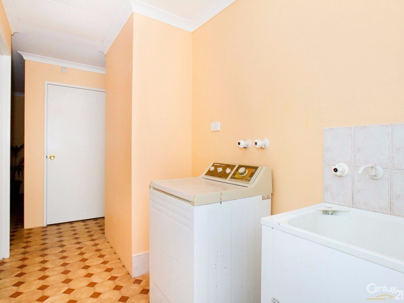 30 Powderbark Bypass, Kenwick WA 6107