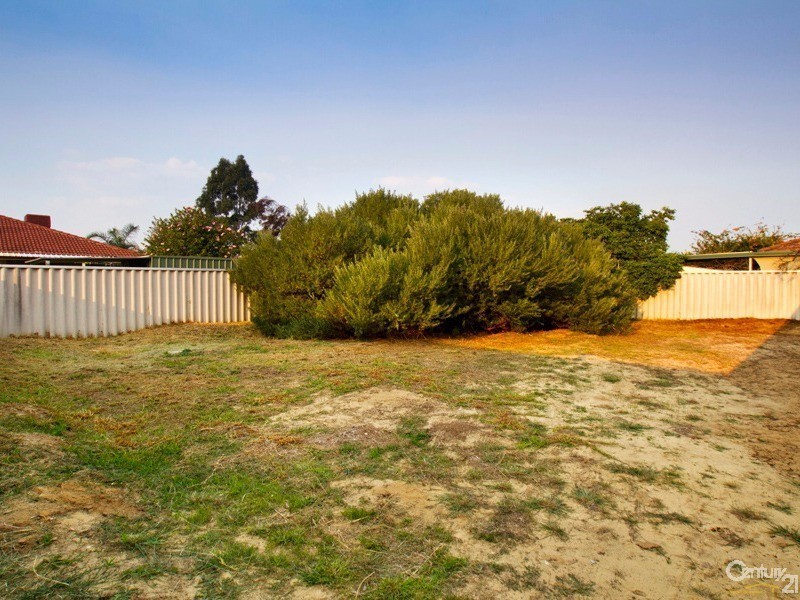 30 Powderbark Bypass, Kenwick WA 6107