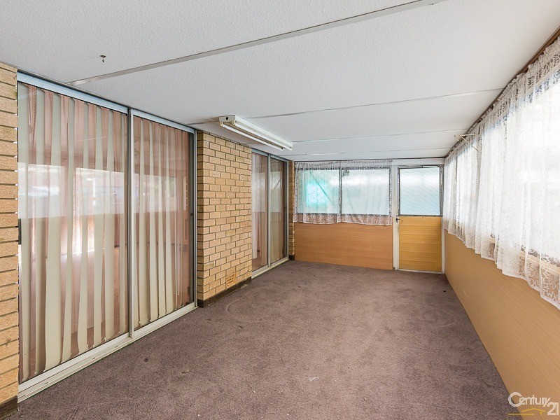 18 Lyrebird Way, Thornlie WA 6108