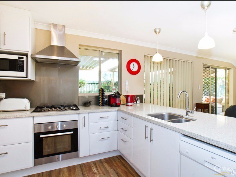 35B Ovens Road, Thornlie WA 6108