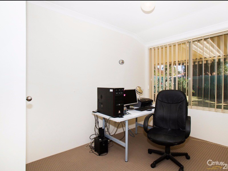 35B Ovens Road, Thornlie WA 6108