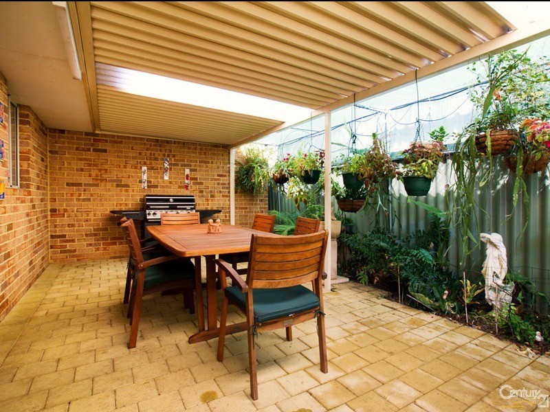 35B Ovens Road, Thornlie WA 6108