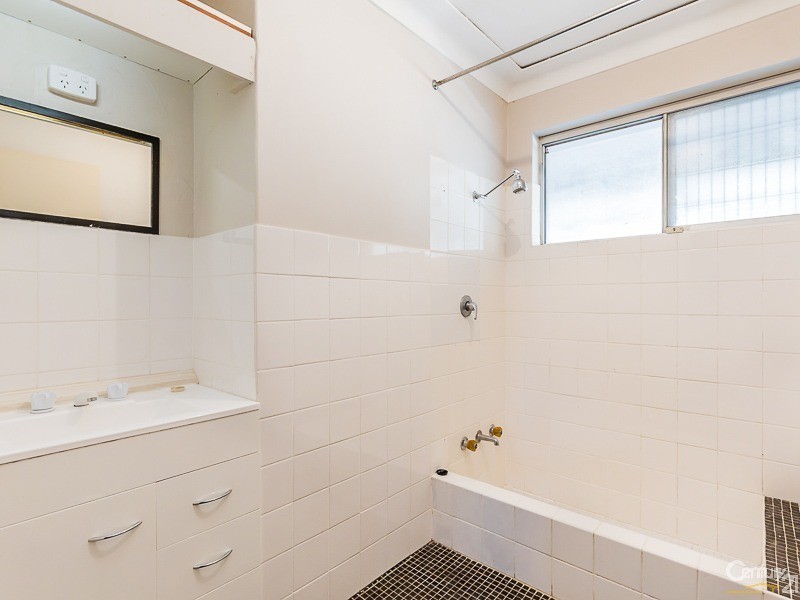 15 Blanche Street, Gosnells WA 6110