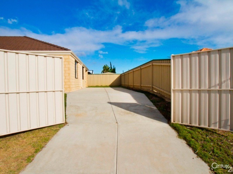 29 Minstrell Road, Bertram WA 6167
