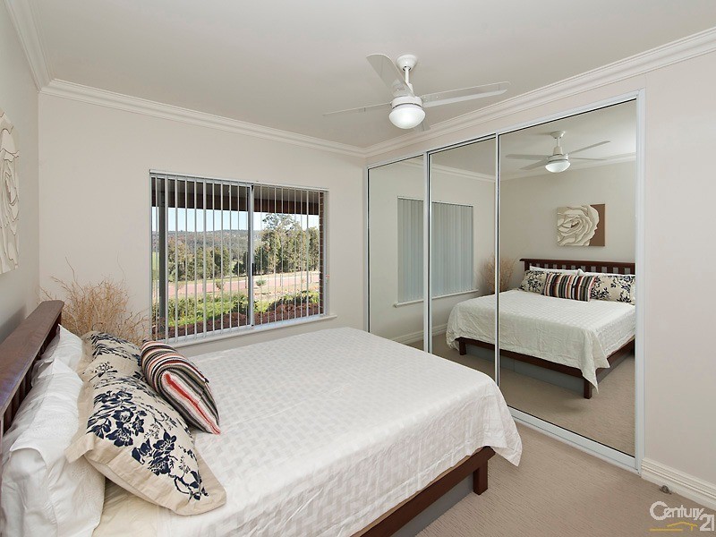 17 Ghost Gum Heights, Jarrahdale WA 6124