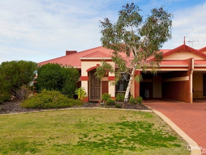 7/61 Wanaping Road, Kenwick WA 6107
