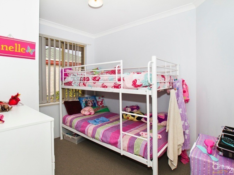 7/61 Wanaping Road, Kenwick WA 6107