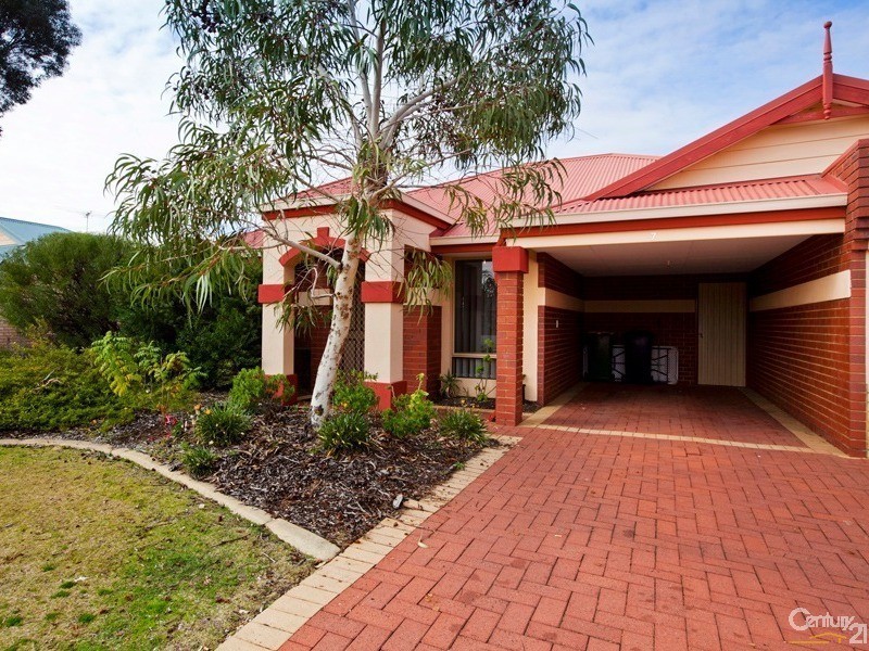 7/61 Wanaping Road, Kenwick WA 6107