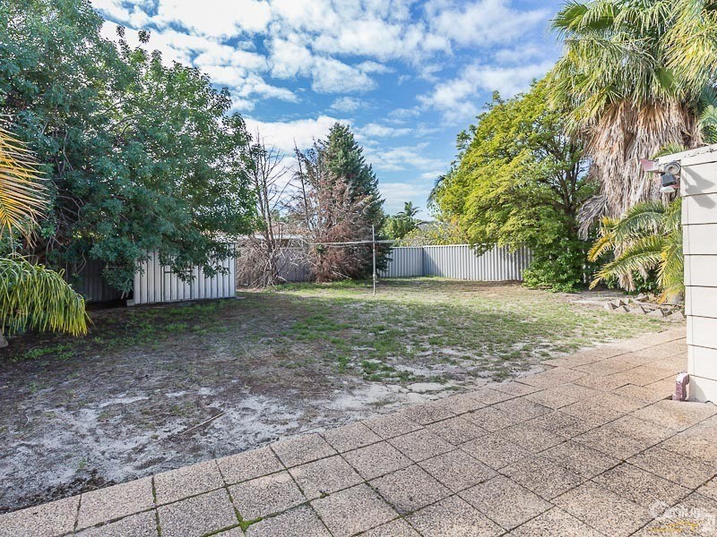 374 Spencer Road, Thornlie WA 6108