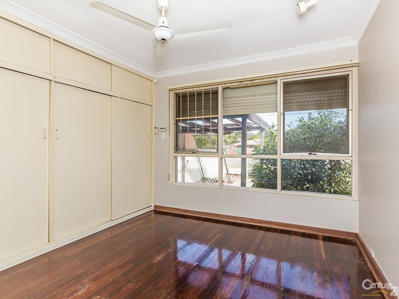374 Spencer Road, Thornlie WA 6108