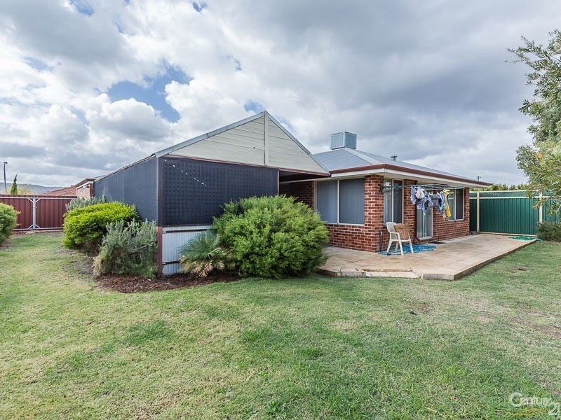 23 Dolara Court, Maddington WA 6109