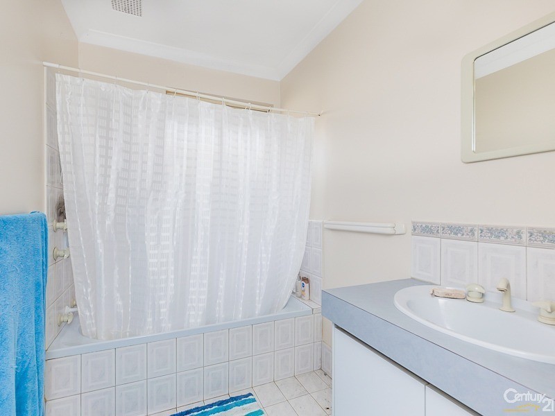 23 Dolara Court, Maddington WA 6109