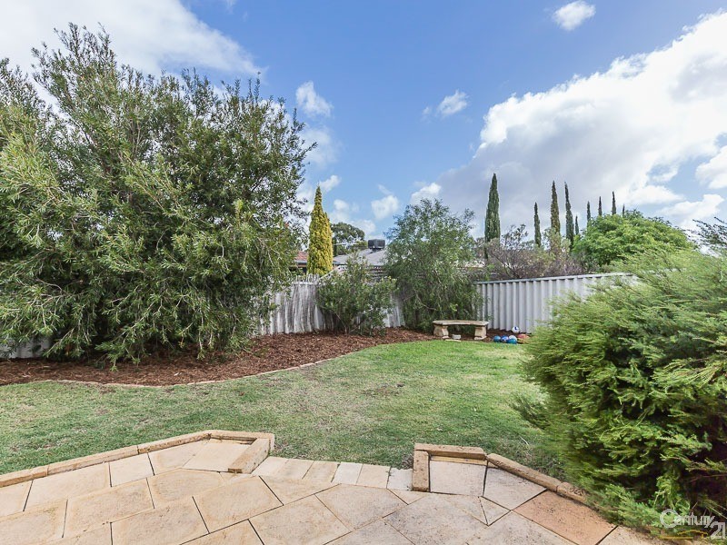 23 Dolara Court, Maddington WA 6109