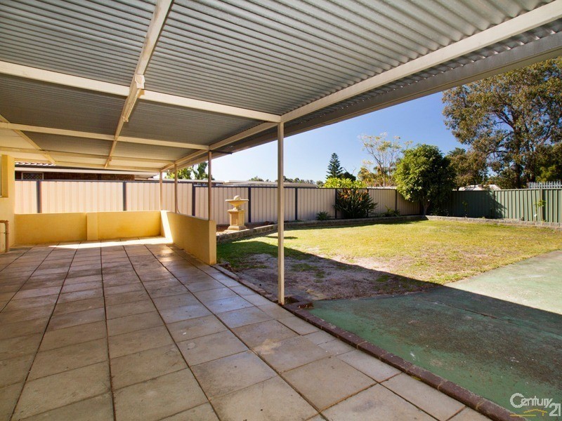 71 Lyrebird Way, Thornlie WA 6108