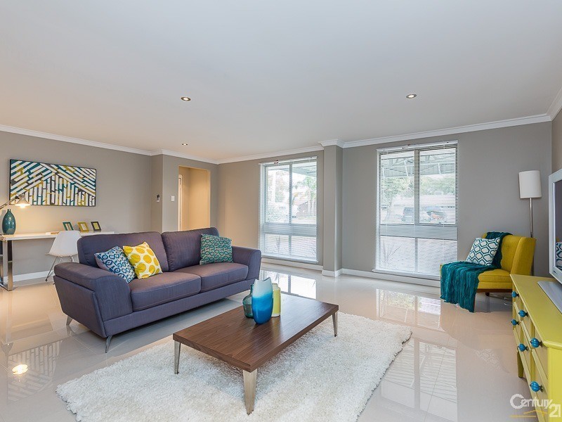 15 Helena Crescent, Thornlie WA 6108