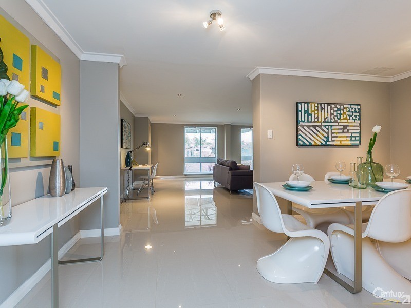 15 Helena Crescent, Thornlie WA 6108