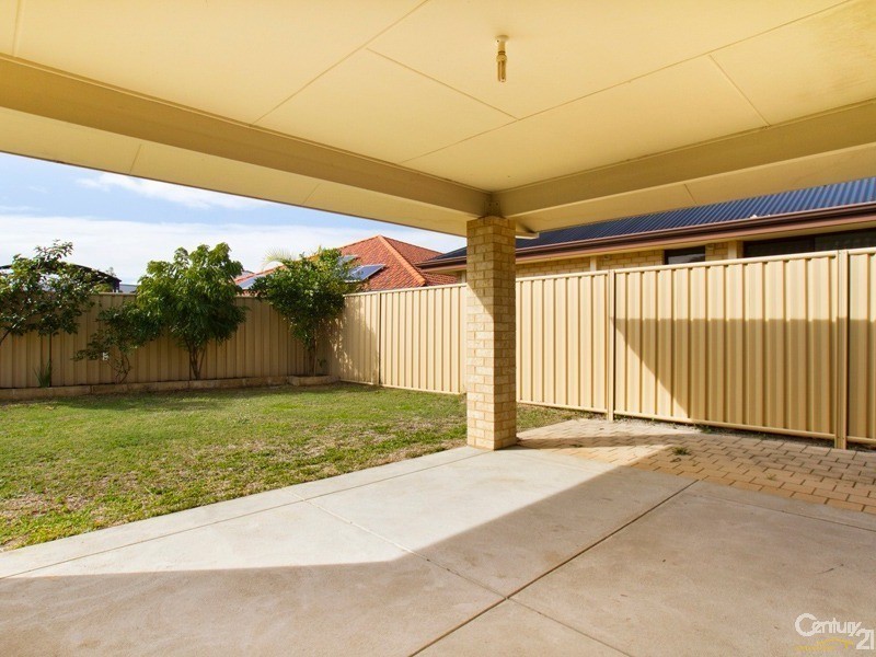 57 Towncentre Drive, Thornlie WA 6108