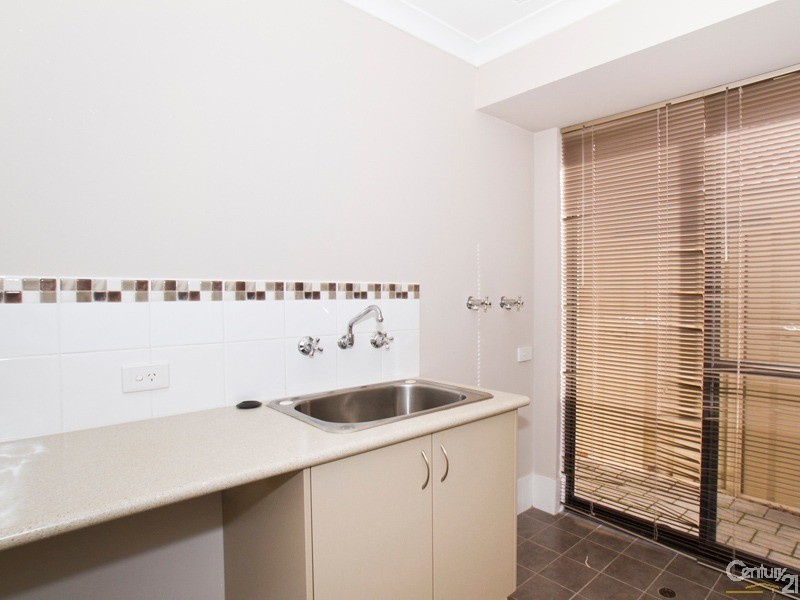 57 Towncentre Drive, Thornlie WA 6108