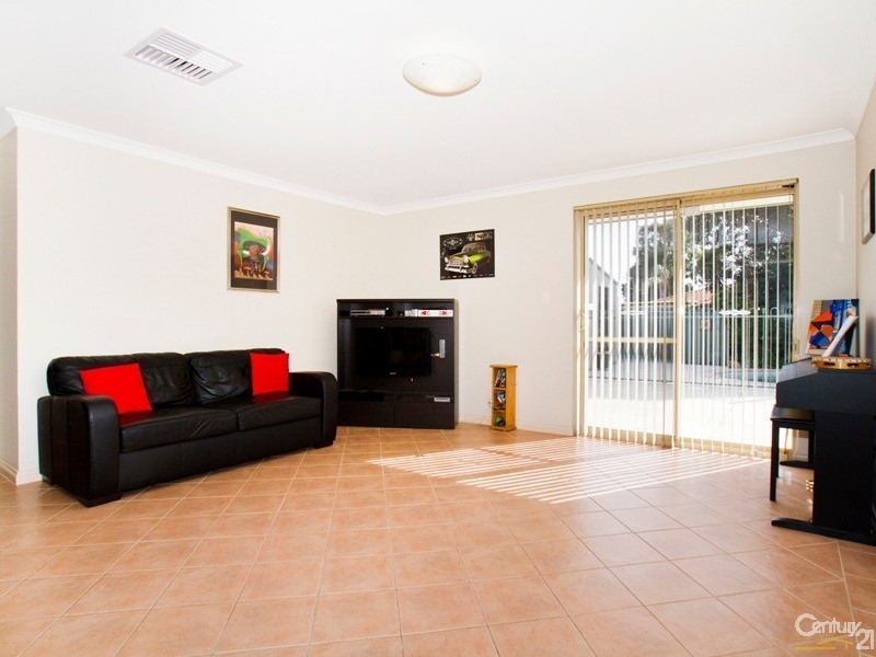 3 Culham Court, Thornlie WA 6108