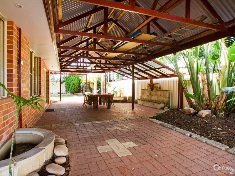 44 Bindoon Loop, Huntingdale WA 6110