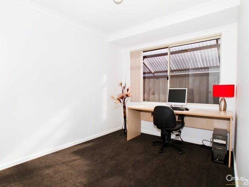 44 Bindoon Loop, Huntingdale WA 6110