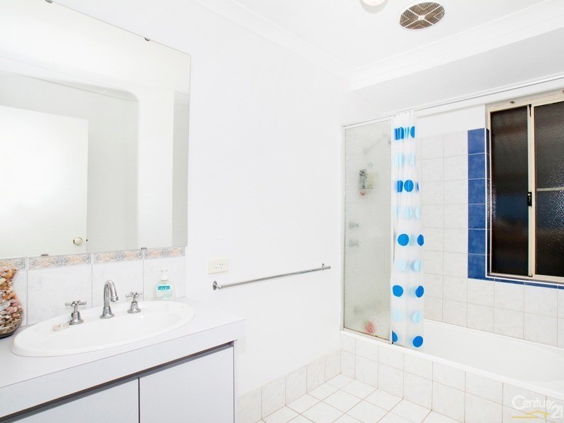 44 Bindoon Loop, Huntingdale WA 6110