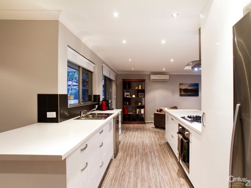 13 McLeish Place, Thornlie WA 6108