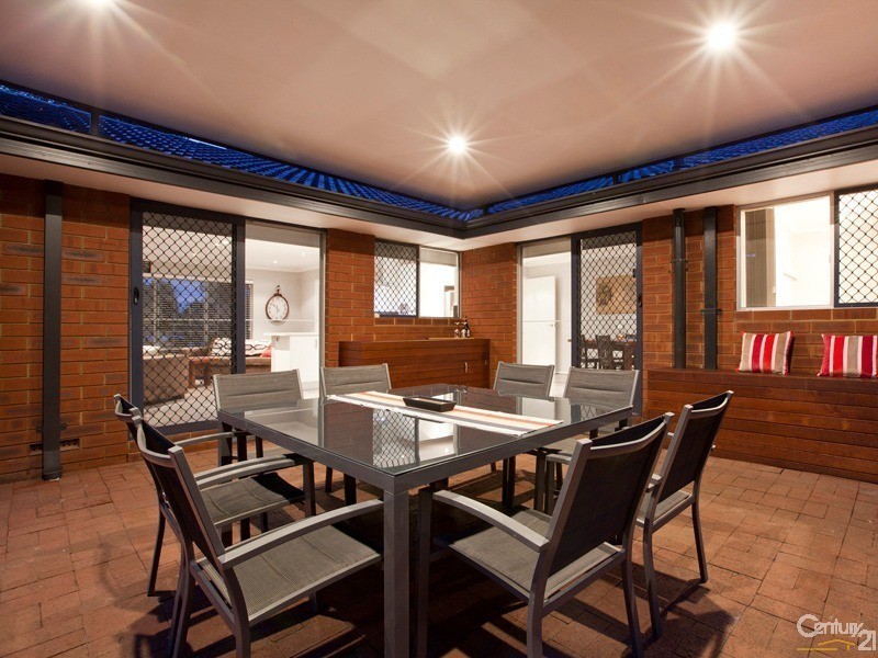 13 McLeish Place, Thornlie WA 6108