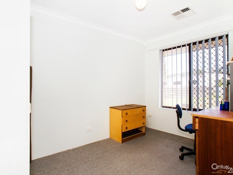 68 San Jacinta Road, Seville Grove WA 6112