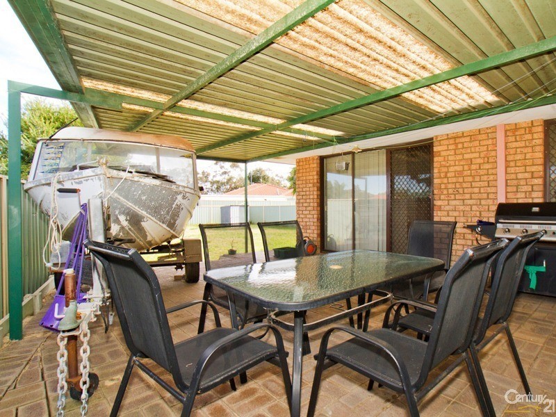 68 San Jacinta Road, Seville Grove WA 6112