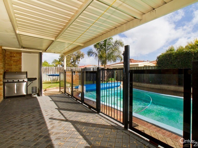 151 Warton Road, Thornlie WA 6108