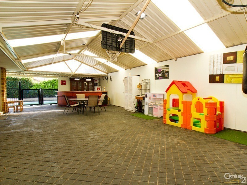 151 Warton Road, Thornlie WA 6108