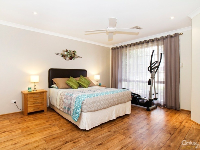 14 Hibiscus Mews, Canning Vale WA 6155