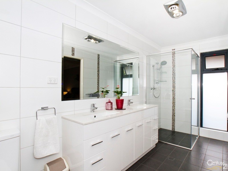 14 Hibiscus Mews, Canning Vale WA 6155