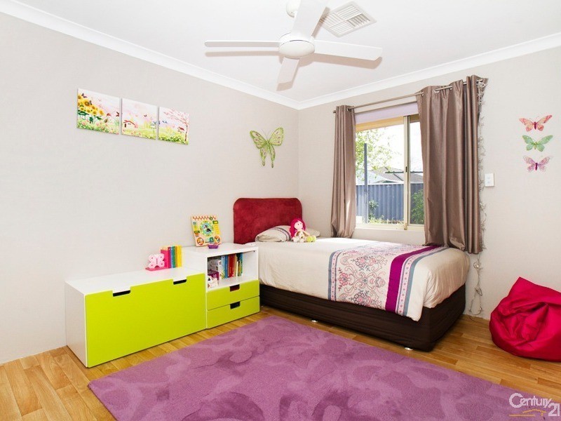 14 Hibiscus Mews, Canning Vale WA 6155