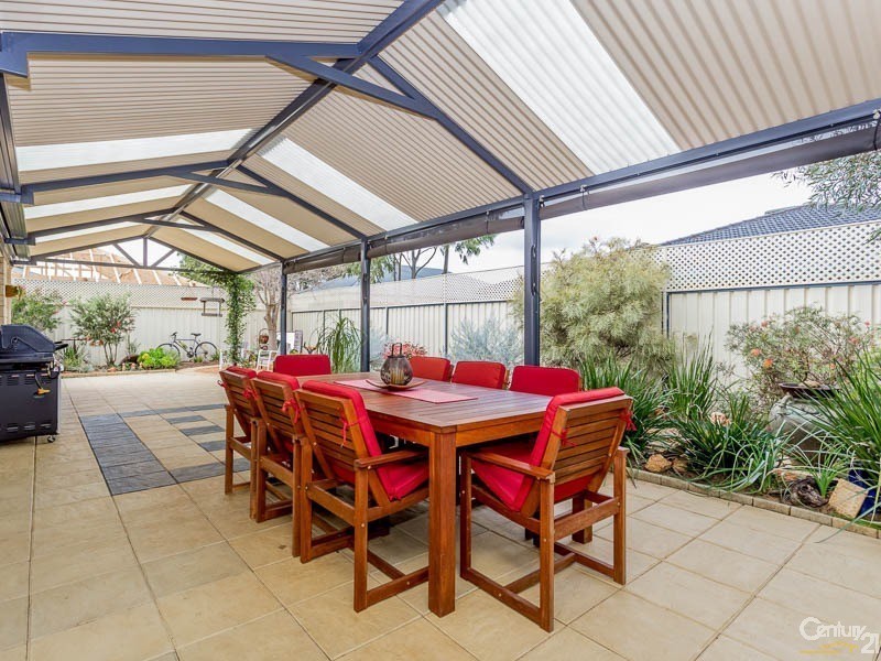 9 Tranquility Place, Maddington WA 6109