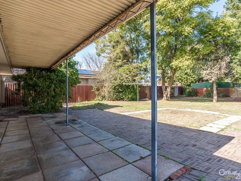 21 Otterden Street, Gosnells WA 6110