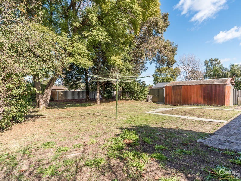 21 Otterden Street, Gosnells WA 6110