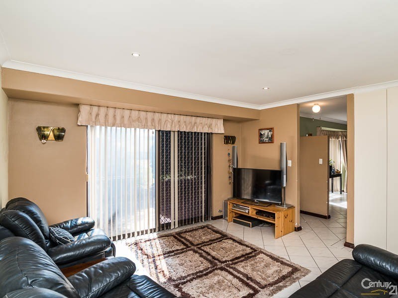 2 Cicada Court, Huntingdale WA 6110