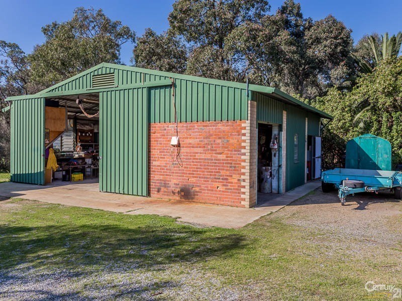 154 Moore Road, Millendon WA 6056