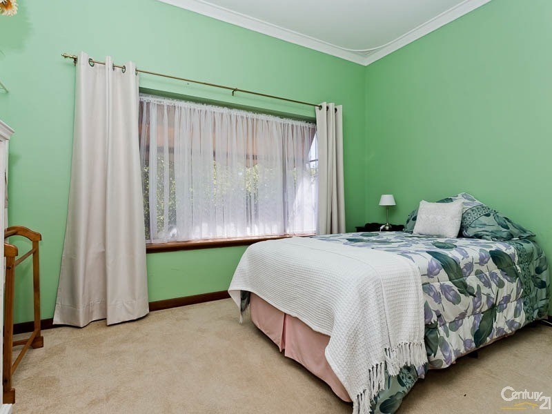 154 Moore Road, Millendon WA 6056
