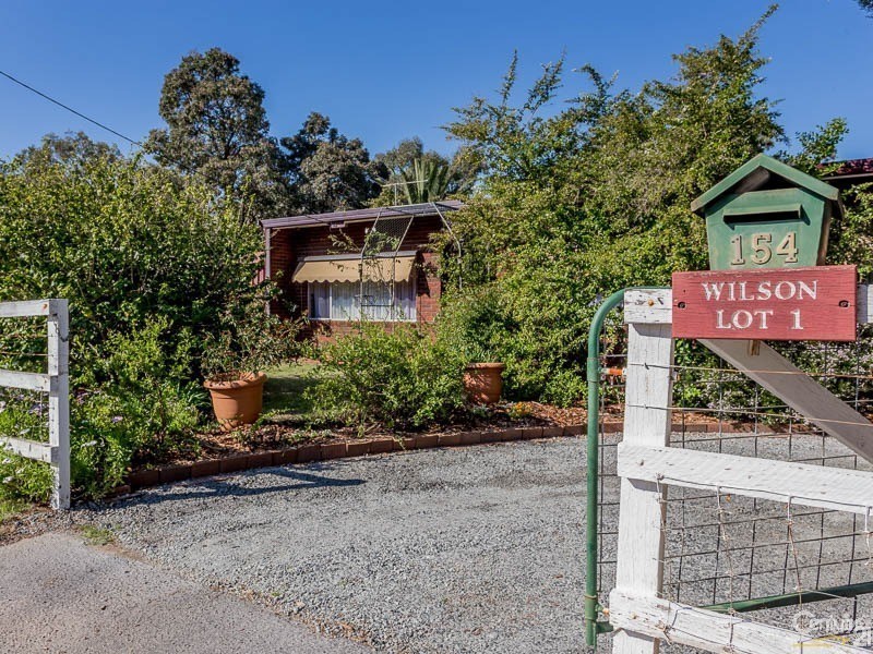 154 Moore Road, Millendon WA 6056