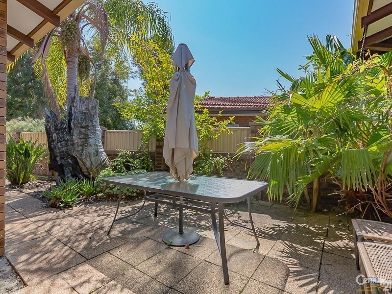 114 Regency Drive, Thornlie WA 6108