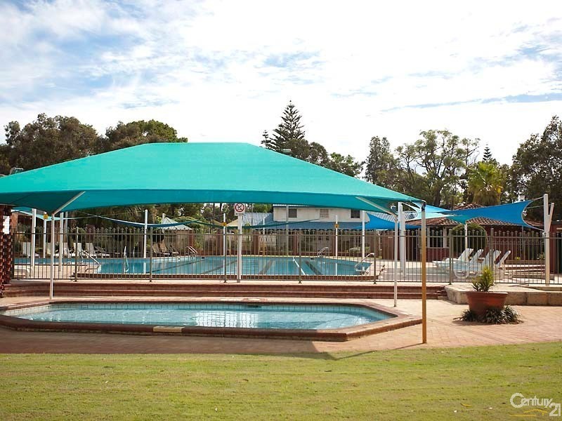 114 Regency Drive, Thornlie WA 6108