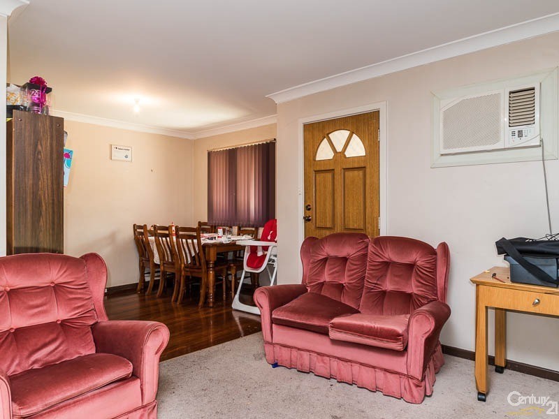 67 Meyrick Way, Langford WA 6147