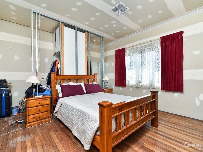 72 Fremantle Road, Gosnells WA 6110