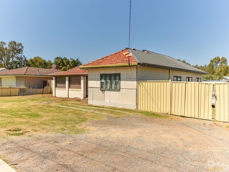 72 Fremantle Road, Gosnells WA 6110