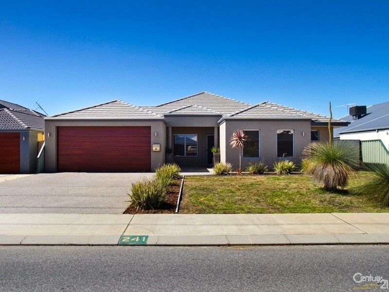 241 Gaebler Road, Aubin Grove WA 6164