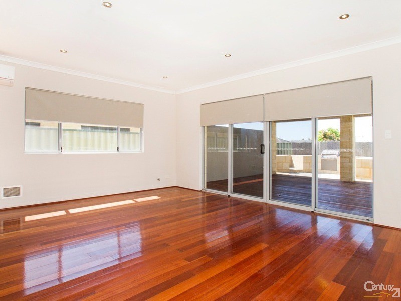 241 Gaebler Road, Aubin Grove WA 6164